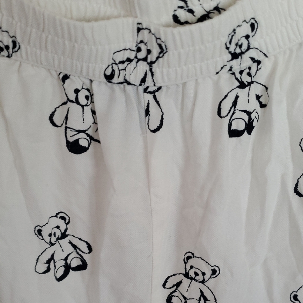 Forever 21 White Pajama Pants with Bear Print 1x & 2x - Picture 2 of 8